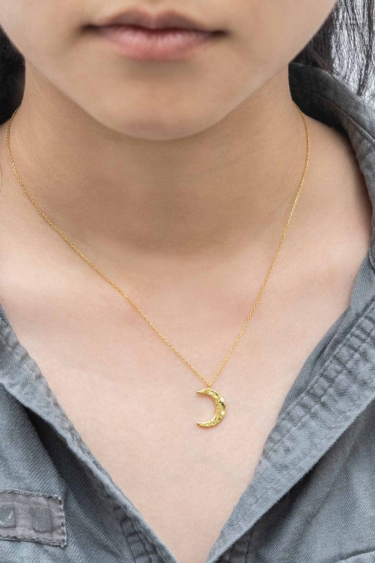 Crescent Moon Hammered Necklace - Lily and Lavender Boutique