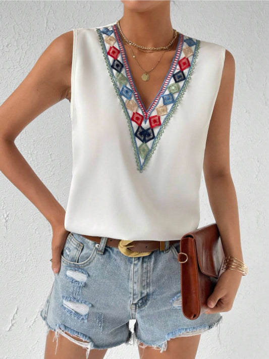 Contrast Geometric V-Neck Tank - Lily and Lavender Boutique