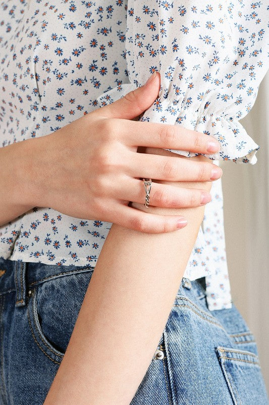 Twisted ring - silver - Lily and Lavender Boutique