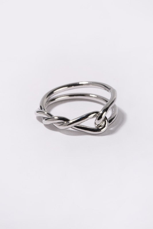 Twisted ring - silver - Lily and Lavender Boutique