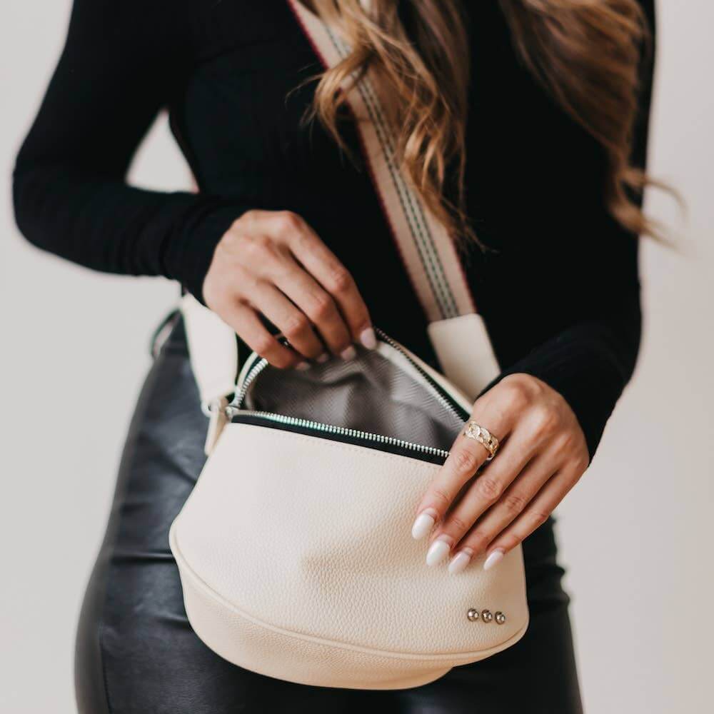 Sutton Crossbody Sling Bag: Cream