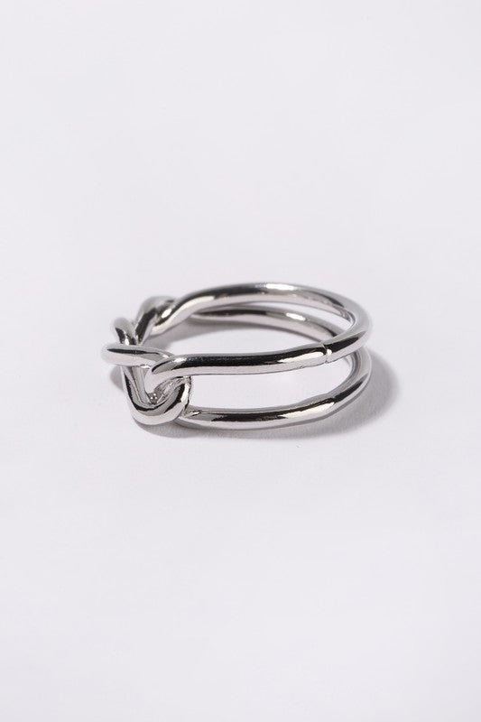 Twisted ring - silver - Lily and Lavender Boutique