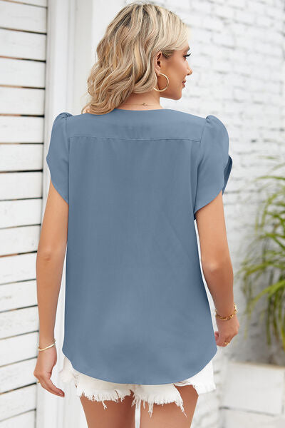 Round Neck Short Sleeve Ruched Top - Lily and Lavender Boutique