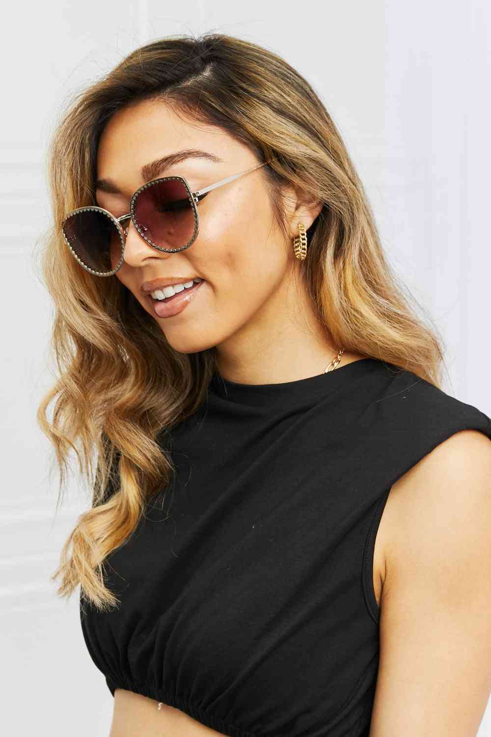 Full Rim Metal Frame Sunglasses - Lily and Lavender Boutique