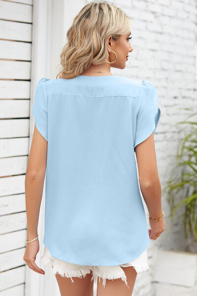 Round Neck Short Sleeve Ruched Top - Lily and Lavender Boutique