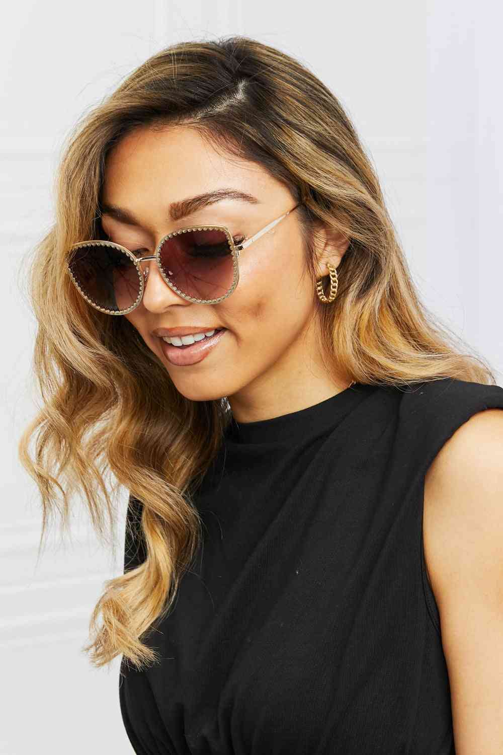 Full Rim Metal Frame Sunglasses - Lily and Lavender Boutique